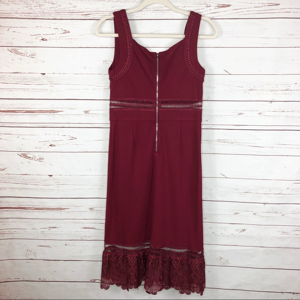 Romeo & Juliet Couture Sleeveless Midi Dress - Picture 3 of 6